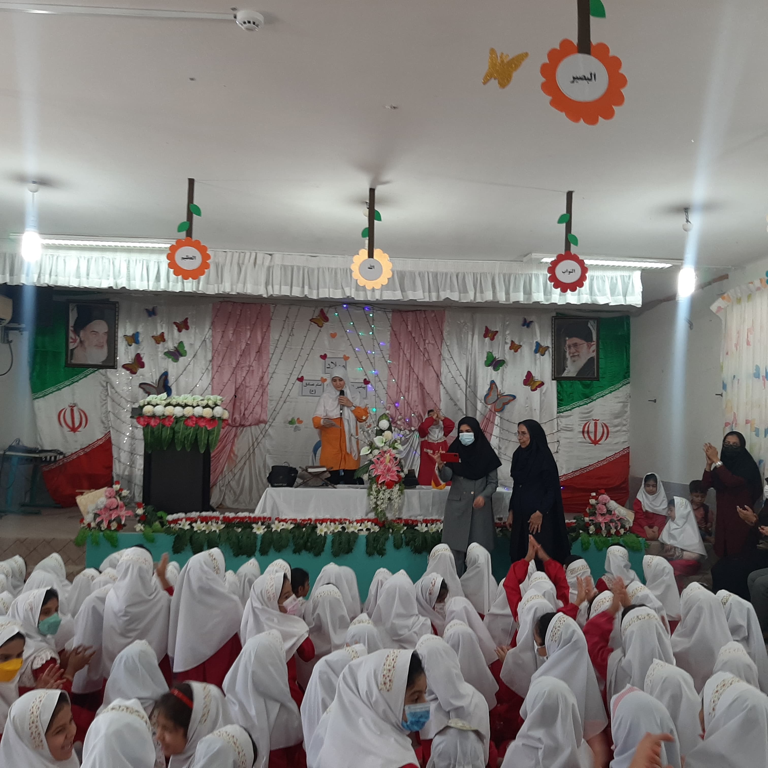 میلاد پیامبر  مبارک  باد 