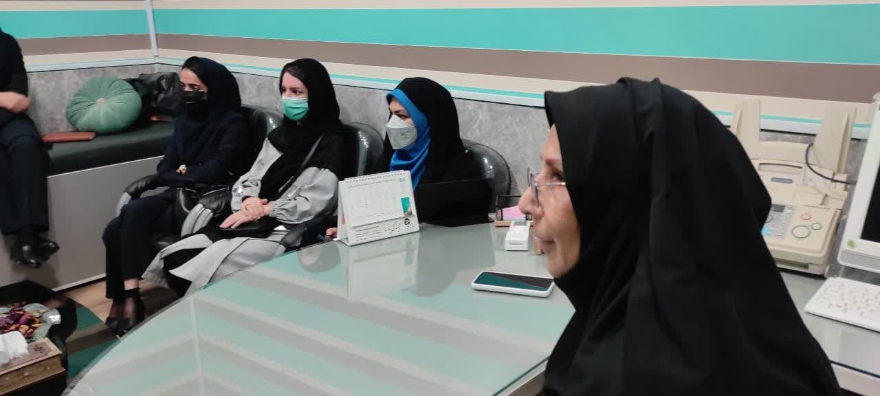 جلسه برگزاری بازارچه خیریه  دبستان فاطمی با حضور مادران و بانوان فعال انجمن دبستان فاطمی