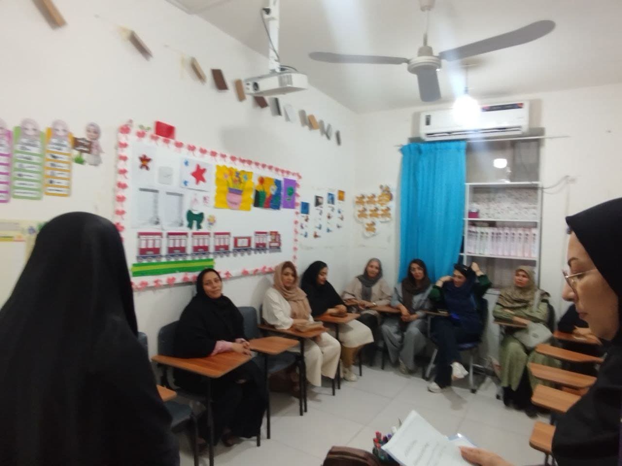 دومین کارگاه آموزشی اولیا دبستان فاطمی