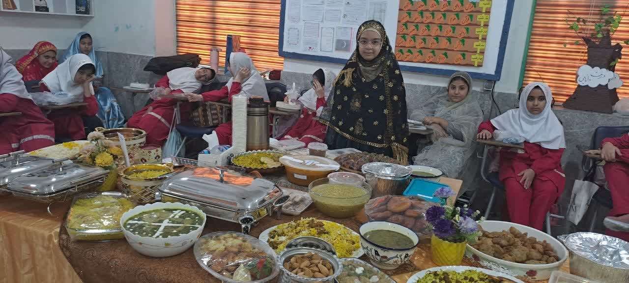 به وقت غذاهای سنتی پایه ششم خانم نیکخو